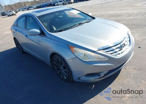 2011 Hyundai Sonata Se z USA, uszkodzony, nr VIN 5NPEC4AC7BH146530